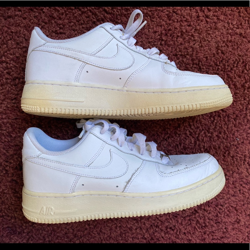 Nike Air Force 1: Triple white